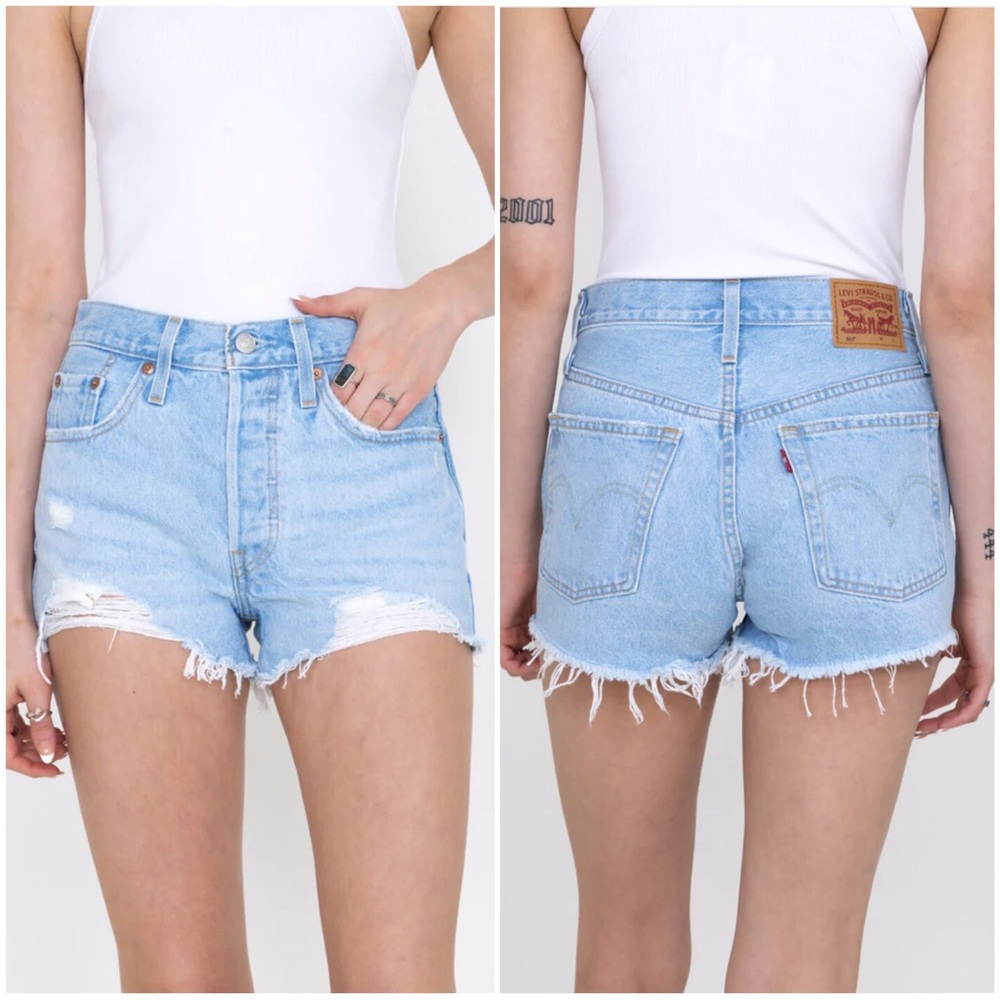 •LEVI’S• 501 High Rise Denim Shorts in Ojai Slide - Light Wash Size 28